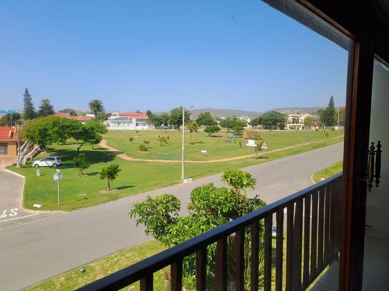 4 Bedroom Property for Sale in Bayview Western Cape